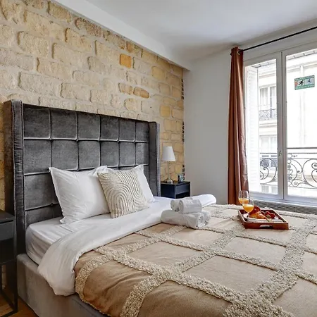 Lejlighed Bnbnook - Lovely 2br - Eiffel Tower & Other Sights Paris
